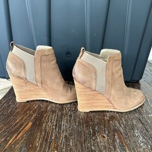 Crown Vintage Tan Wedge Ankle Boots